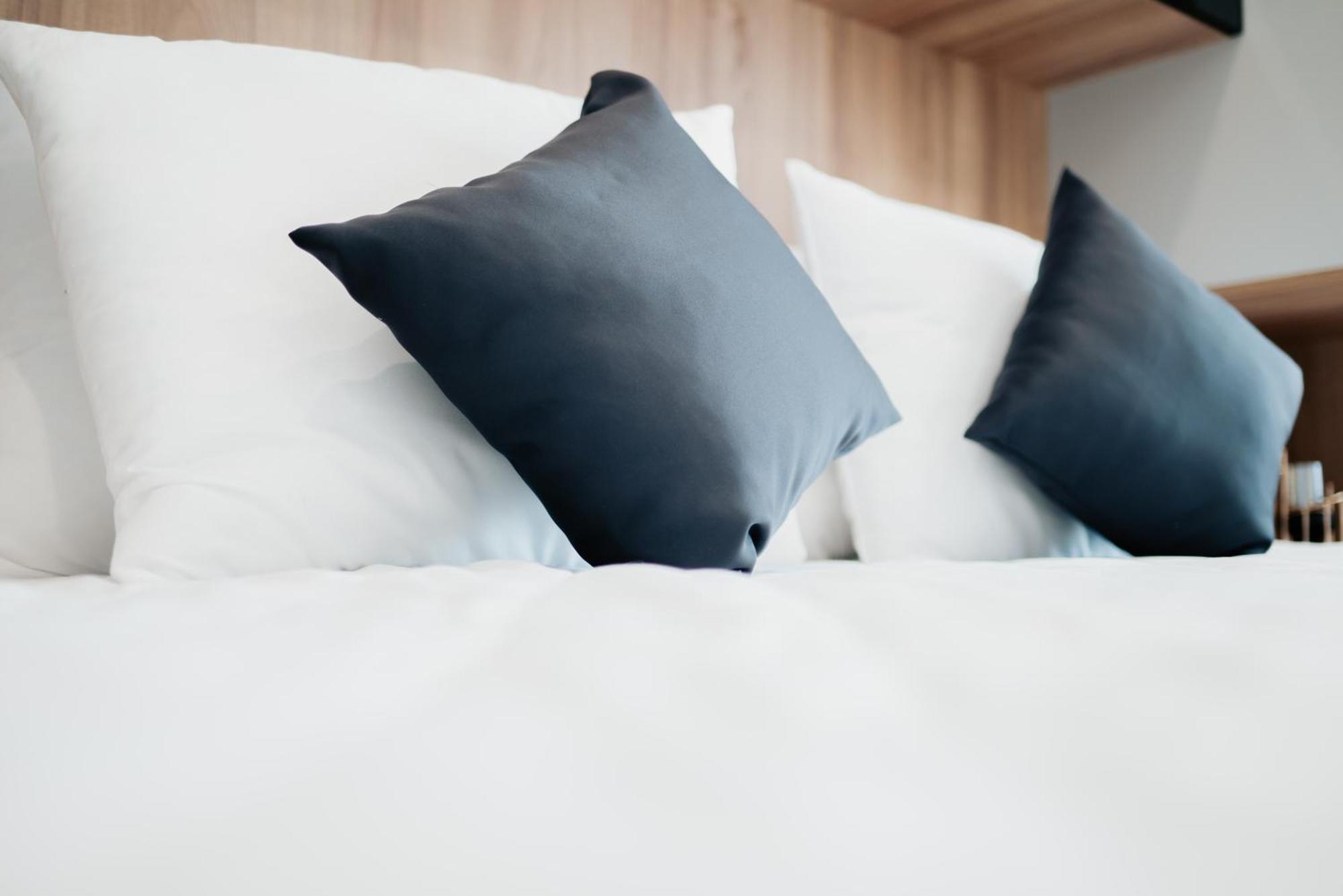 Froa Luxury Apartment Дебар Экстерьер фото